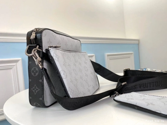 Frstbag ru LOUIS VUITTON DISTRICT 0810